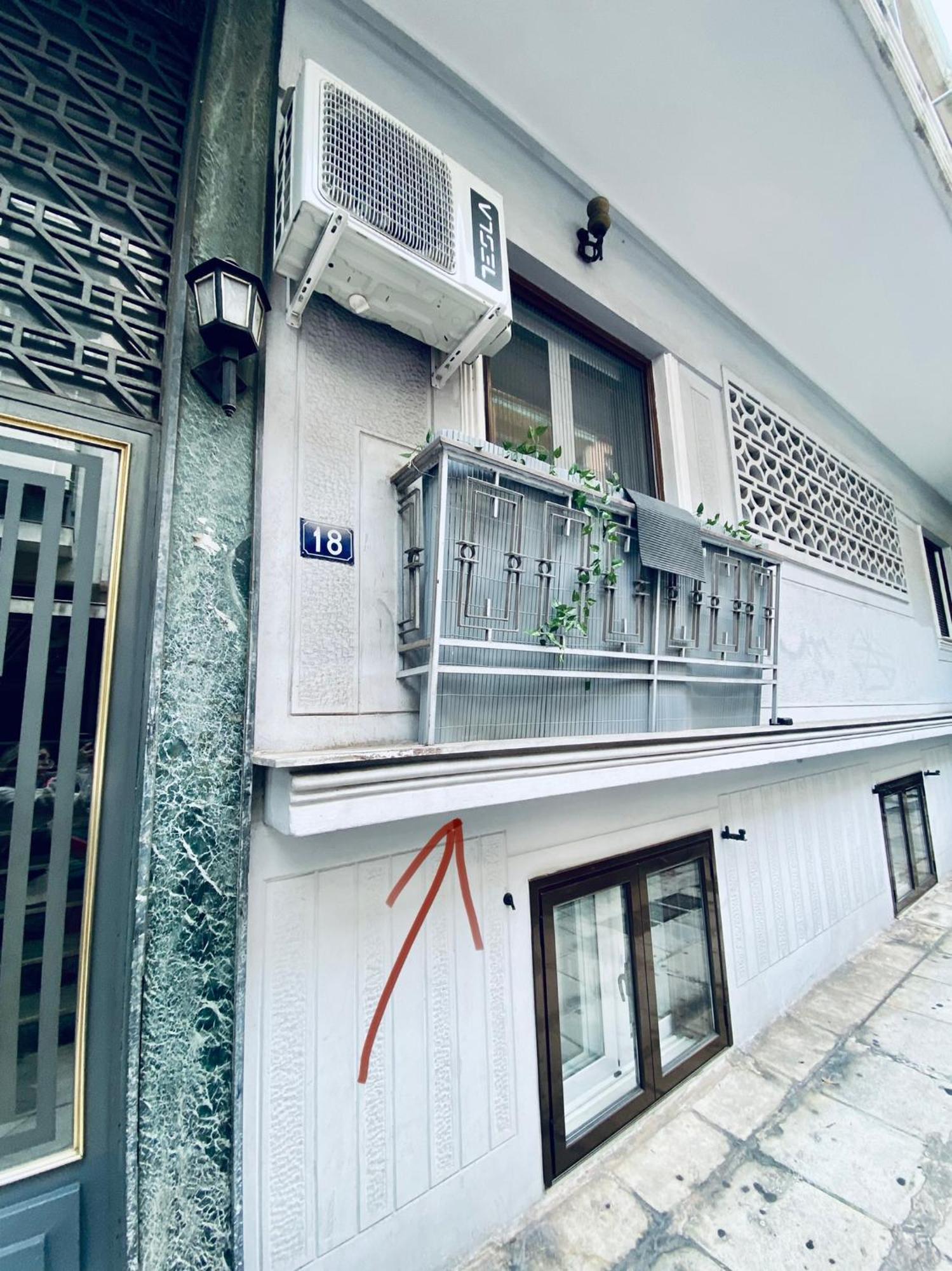Comfy Studio Apartment Very Close To City Centre Атина Екстериор снимка